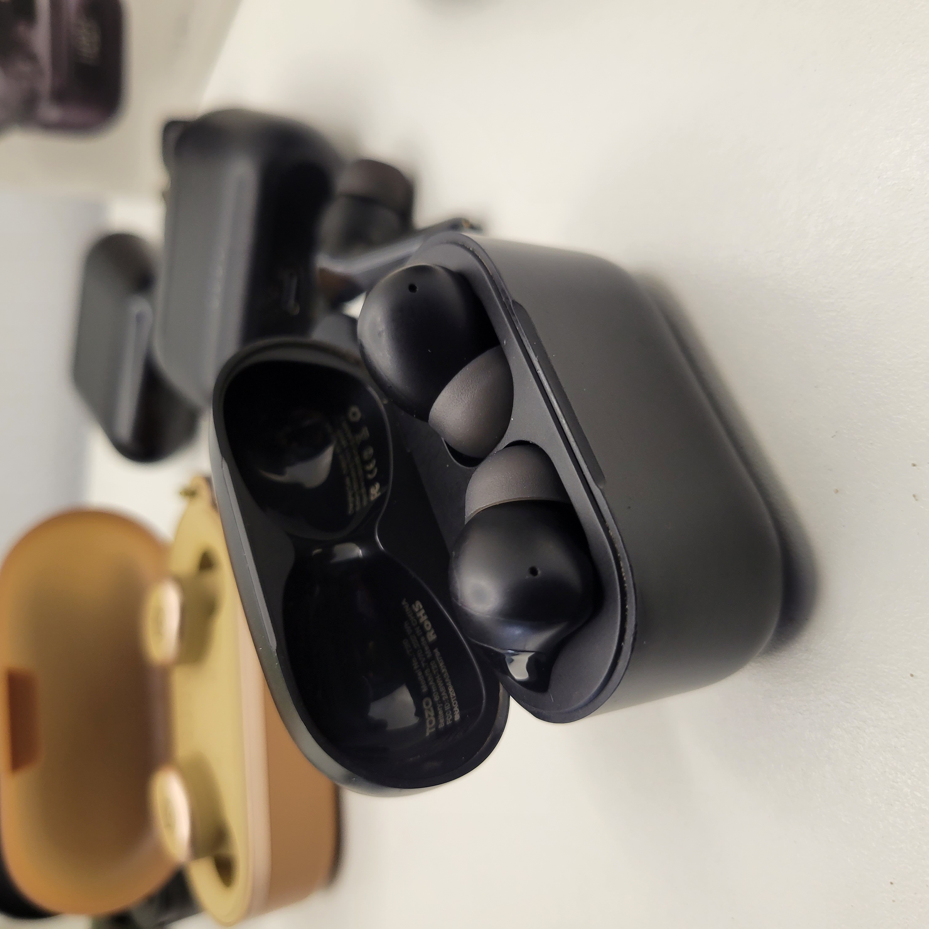 TOZO T20 Audífonos Intrauriculares Inalámbricos (Usados sin accesorios) 2
