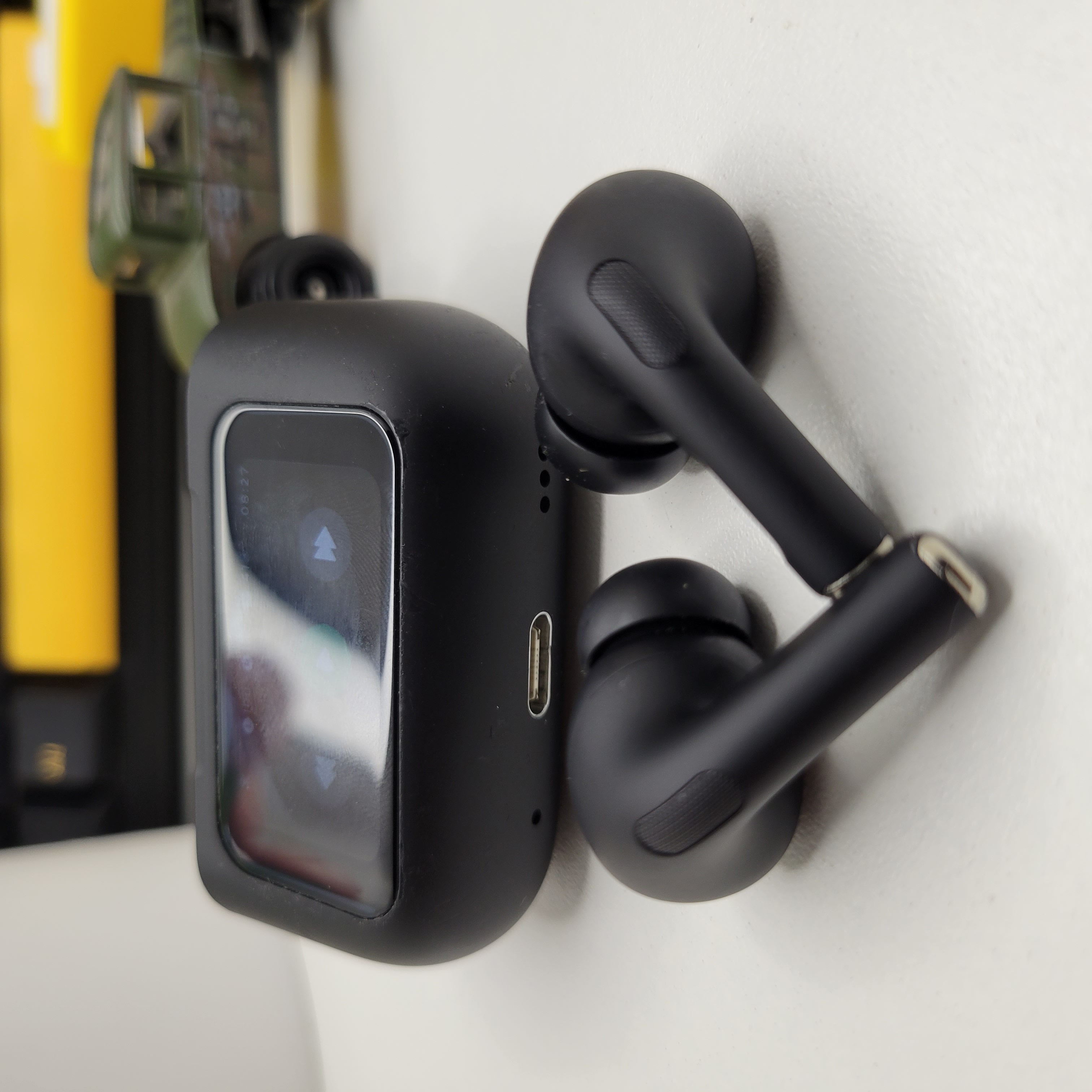 Audífonos Intrauditivos Inalámbricos A9 PRO con Cancelación de Ruido TWS 5.3 3